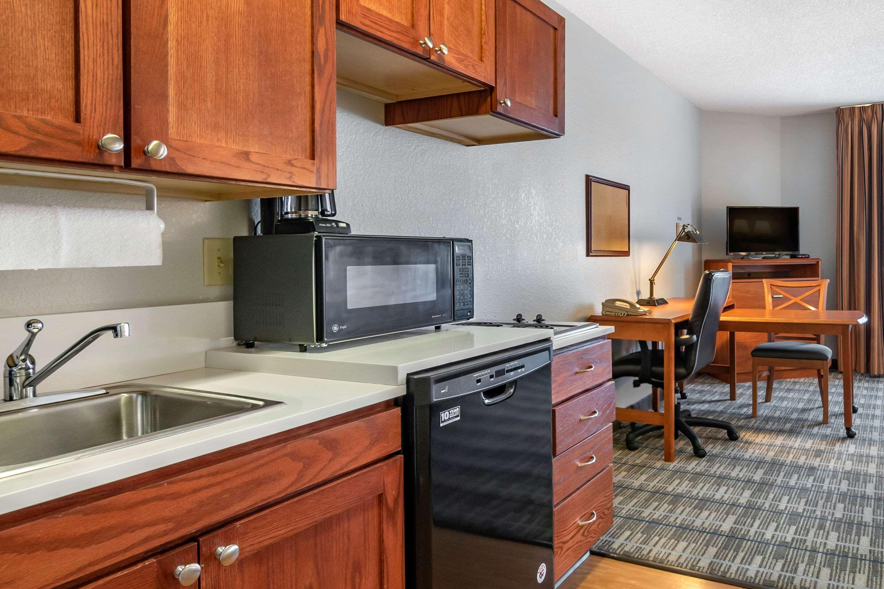 Mainstay Suites Emporia Zewnętrze zdjęcie