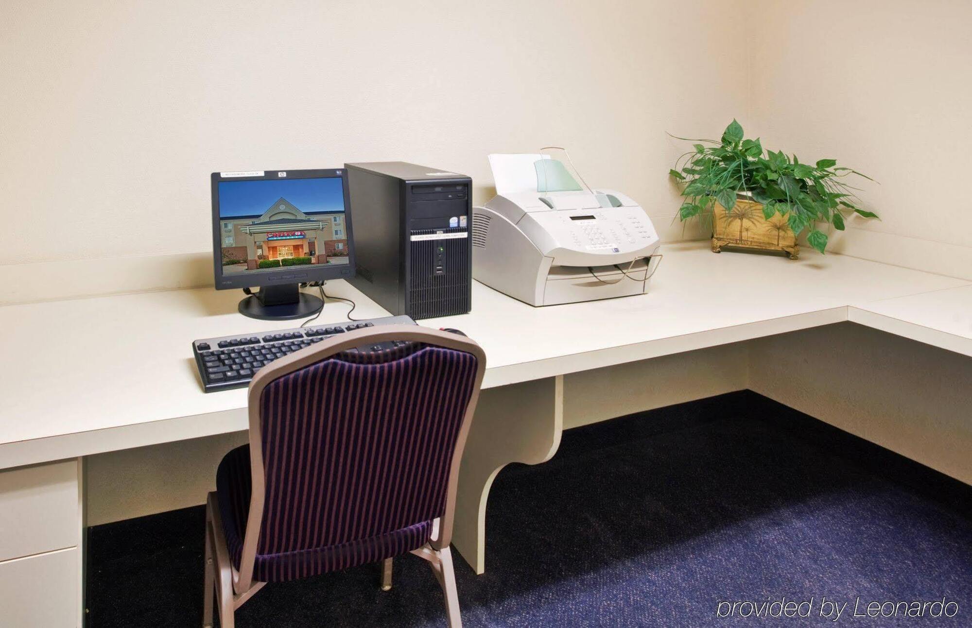 Mainstay Suites Emporia Zewnętrze zdjęcie